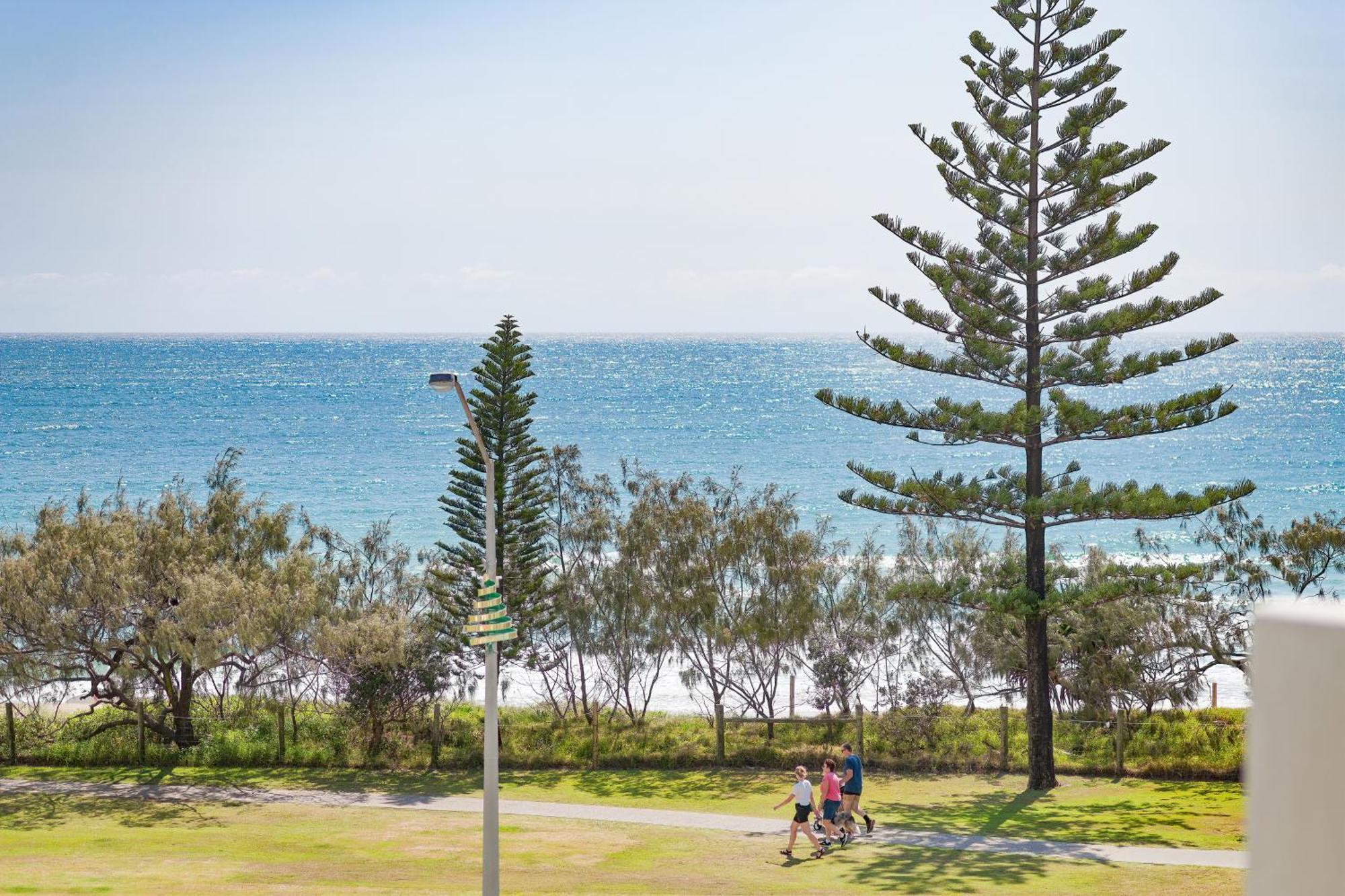 Alex Seaside Resort Alexandra Headland Eksteriør billede